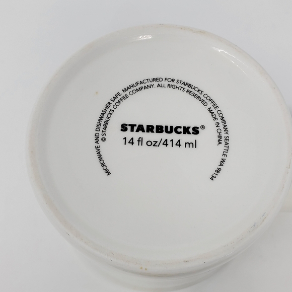 STARBUCKS SET OF 2 CHRISTMAS SNOWFLAKE COFFEE MUG CUP RETIRED 14 FL OUNCES SNOW - Picture 11 of 12